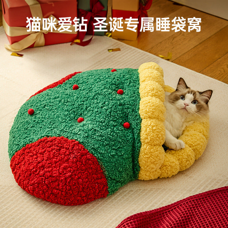 Christmas cat bed